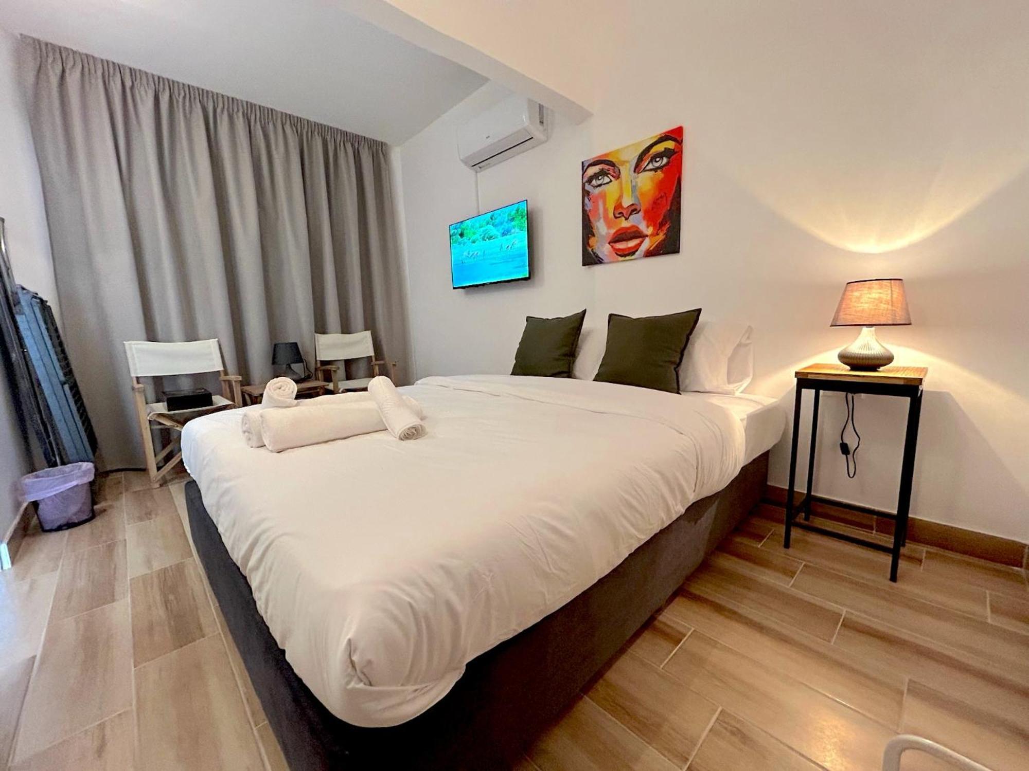 Queen Regina Suites By Platform 357 نيقوسيا المظهر الخارجي الصورة