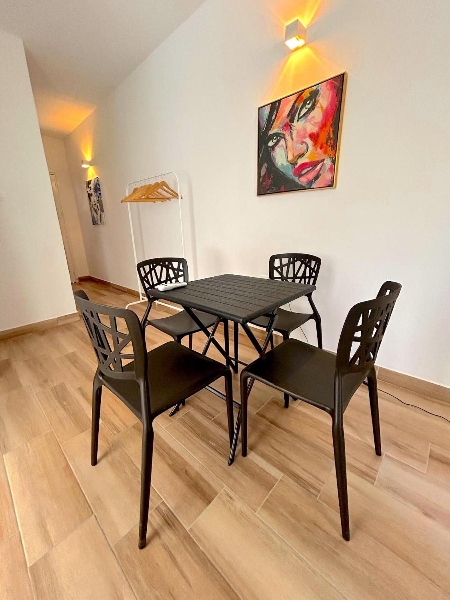 Queen Regina Suites By Platform 357 نيقوسيا المظهر الخارجي الصورة