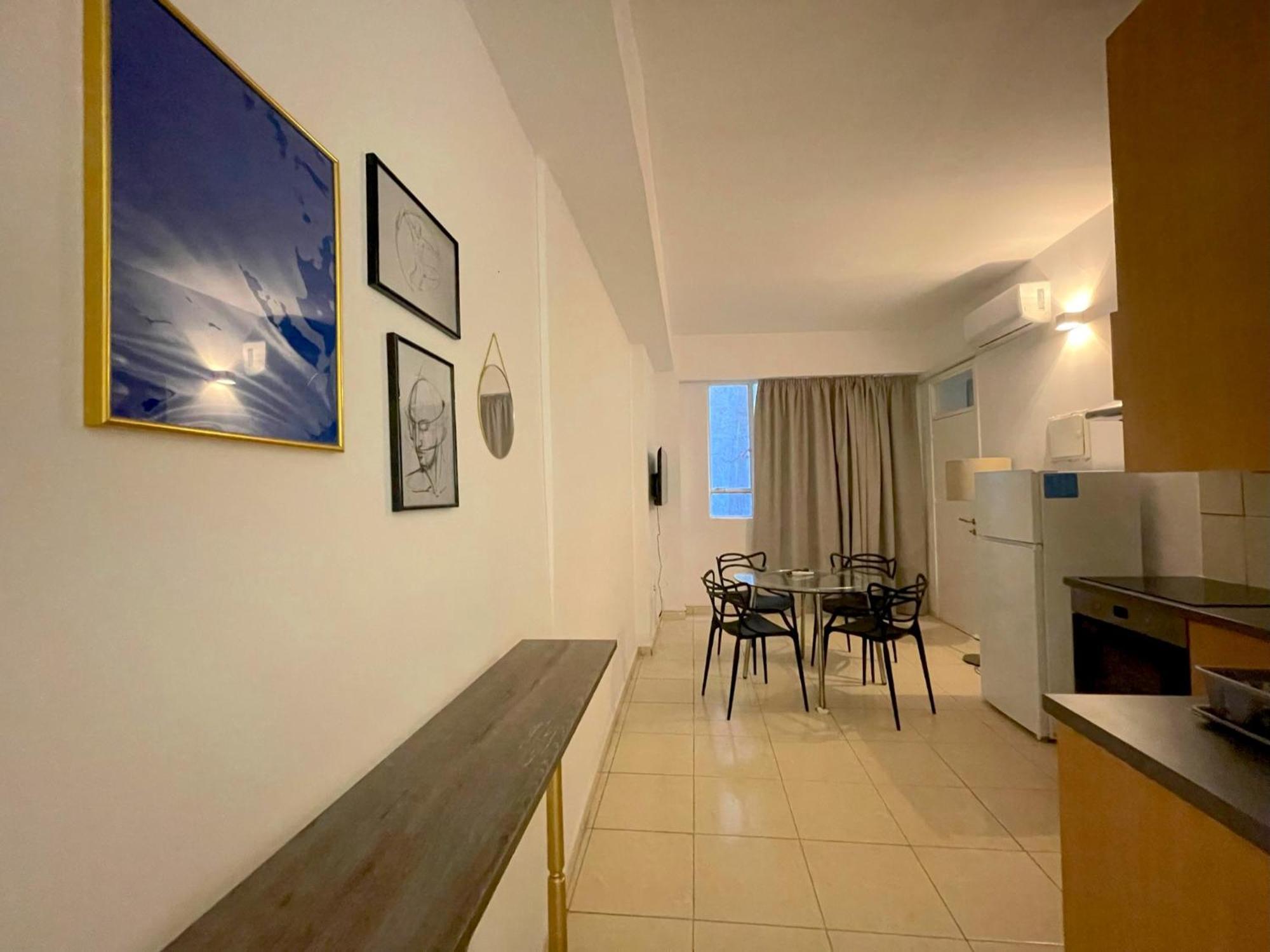 Queen Regina Suites By Platform 357 نيقوسيا المظهر الخارجي الصورة